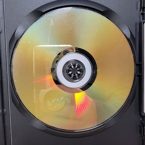 DVD No Reservations - Picture 2 of 4